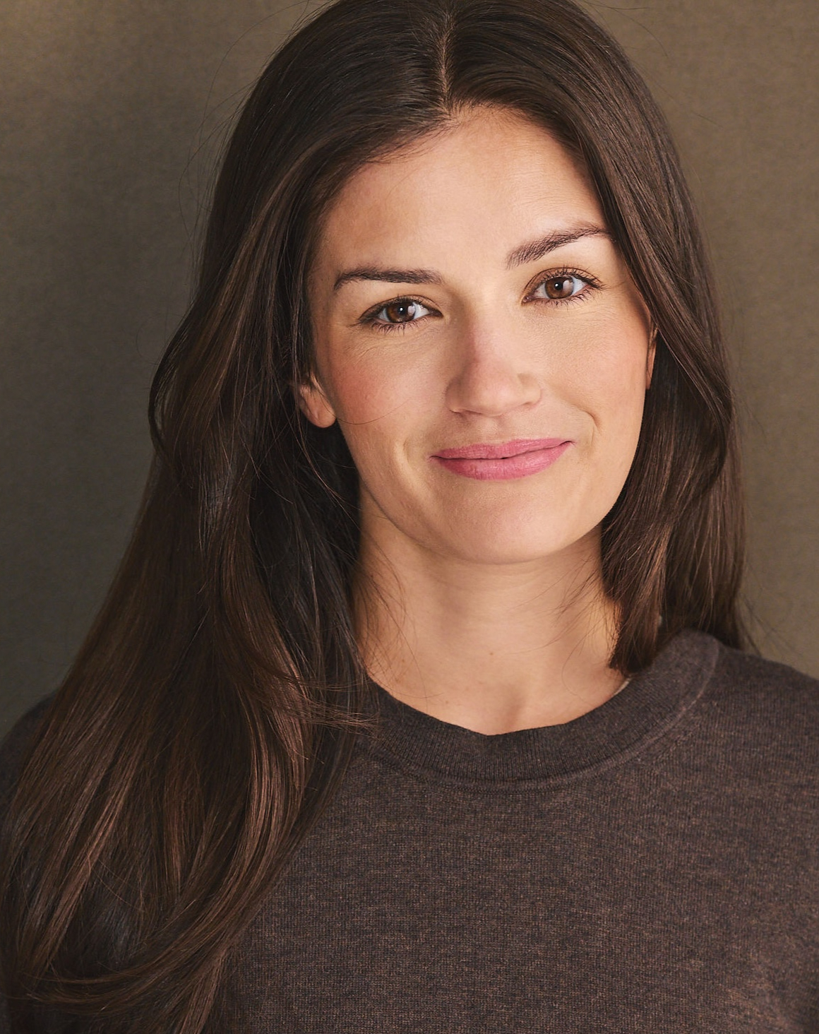 Olivia Hewitt headshot